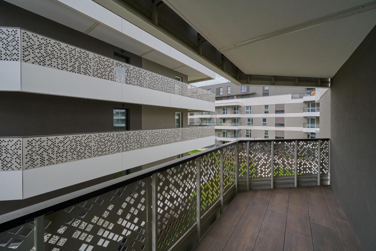 Apartment With 2 Bedrooms & Parking Wroclaw By Noclegi Renters المظهر الخارجي الصورة